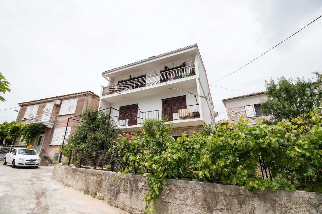 Apartment Peran Sibenik Luaran gambar