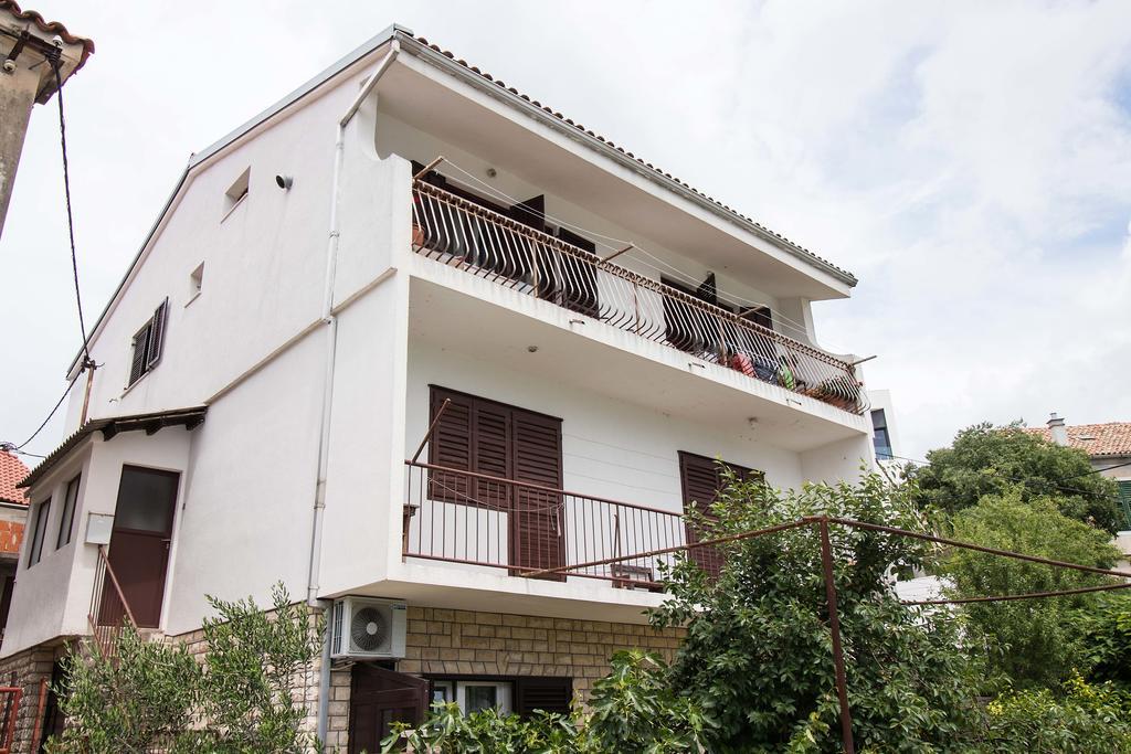 Apartment Peran Sibenik Luaran gambar